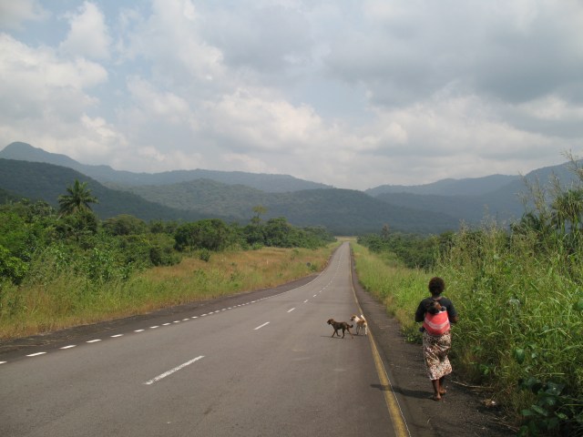 P7 On the road from Tokeh to Waterloo, 2012